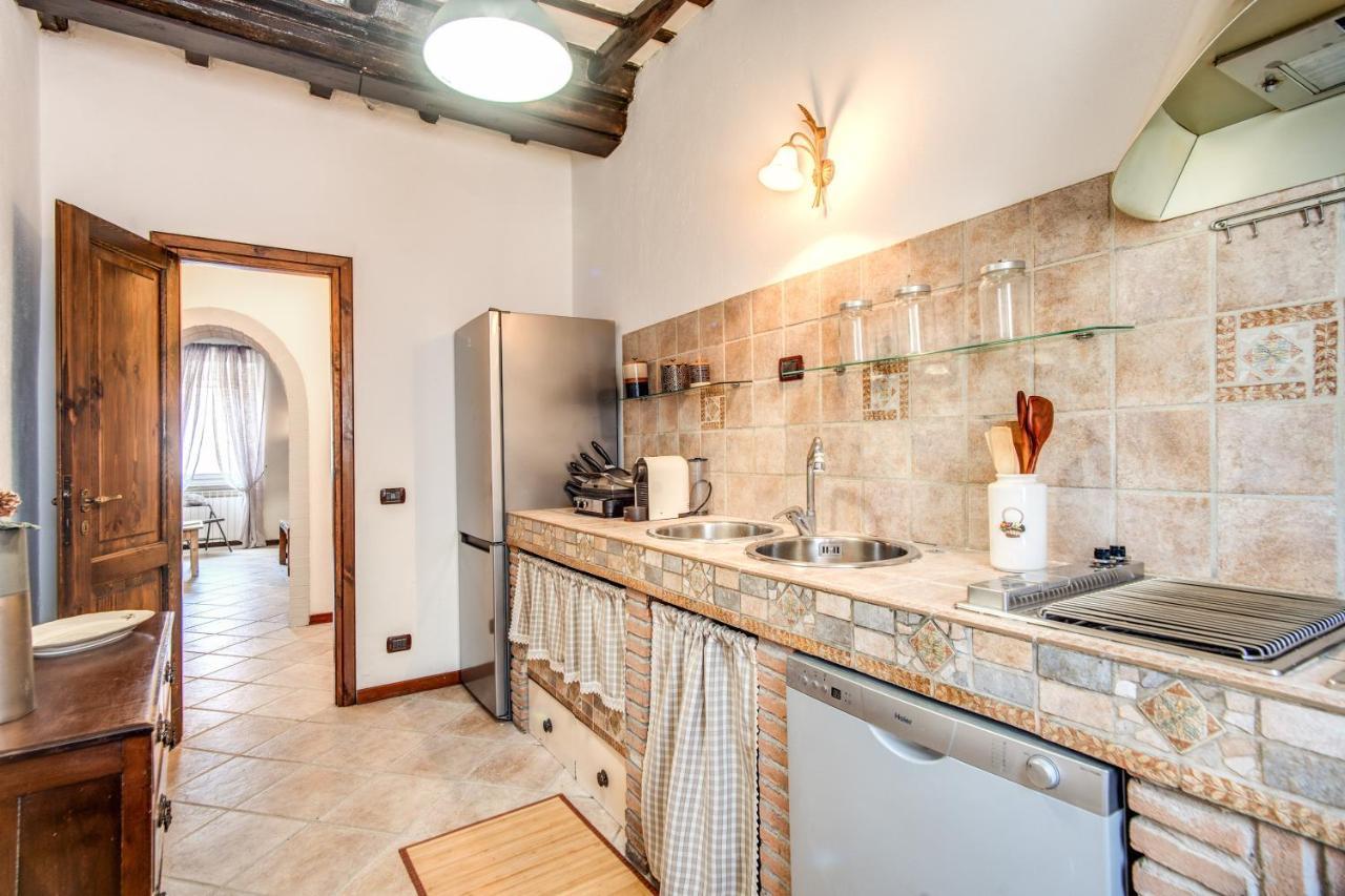 Apartamento La Casa Nel Borgo Di Ostia Antica Exterior foto