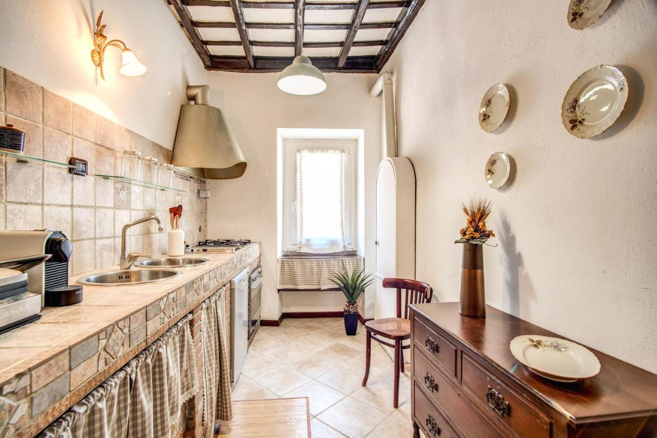 Apartamento La Casa Nel Borgo Di Ostia Antica Exterior foto